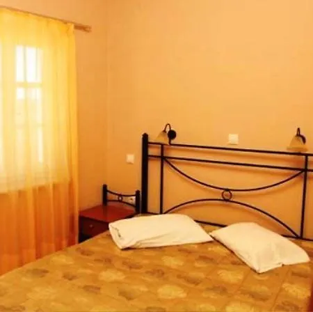 Aparthotel Mavrikakis *